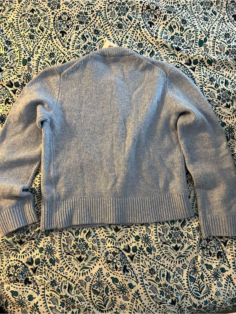 Abercrombie & Fitch Light Blue Button-Up Women's Cardigan - Picture 4 of 4